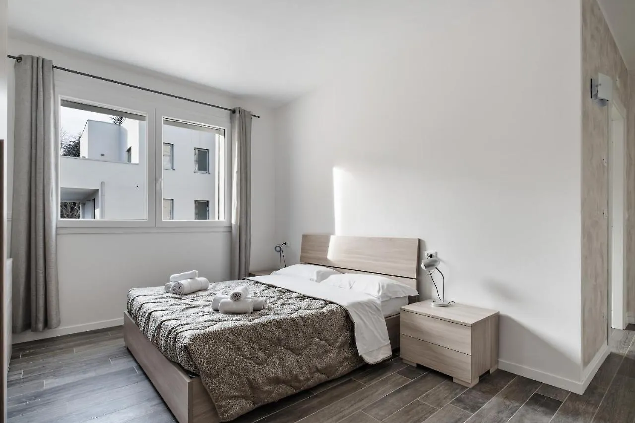 La Casa Bianca Di Bologna Otel Daire