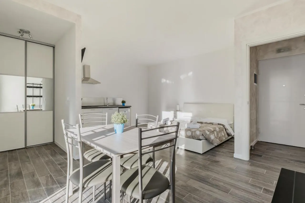 La Casa Bianca Di Bologna Otel